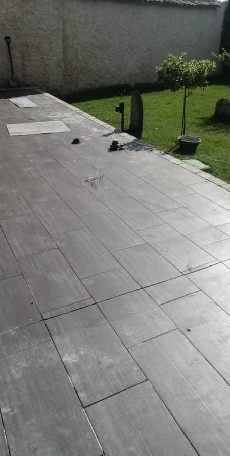 Cambio de suelo por madera cerámica en cocina vallisoletana